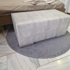 Προσφορά Ταμπουρέ δερματίνη δ.0.90*0.45 από 350-180